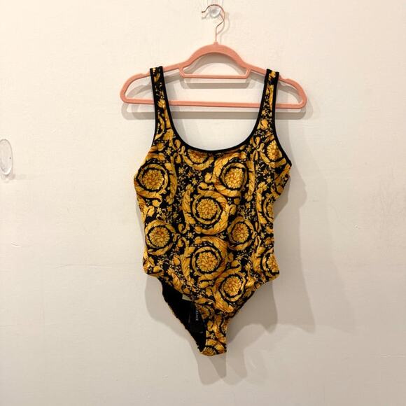 NWT Versace One Piece Lycra Vita Recycled Barocco Allover Swimsuit Yellow 4 / L - Picture 3 of 8